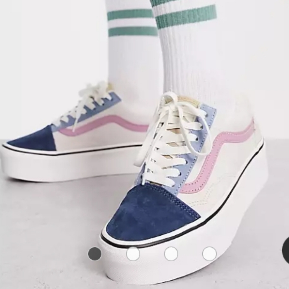 Vans Old Skool Stacked Sherpa Lined Suede Sneakers , women's 9.